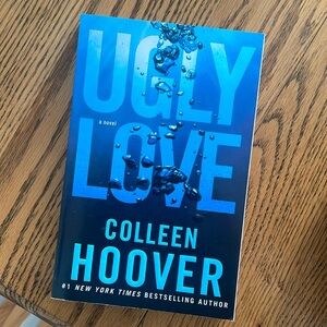Ugly love by Colleen Hoover